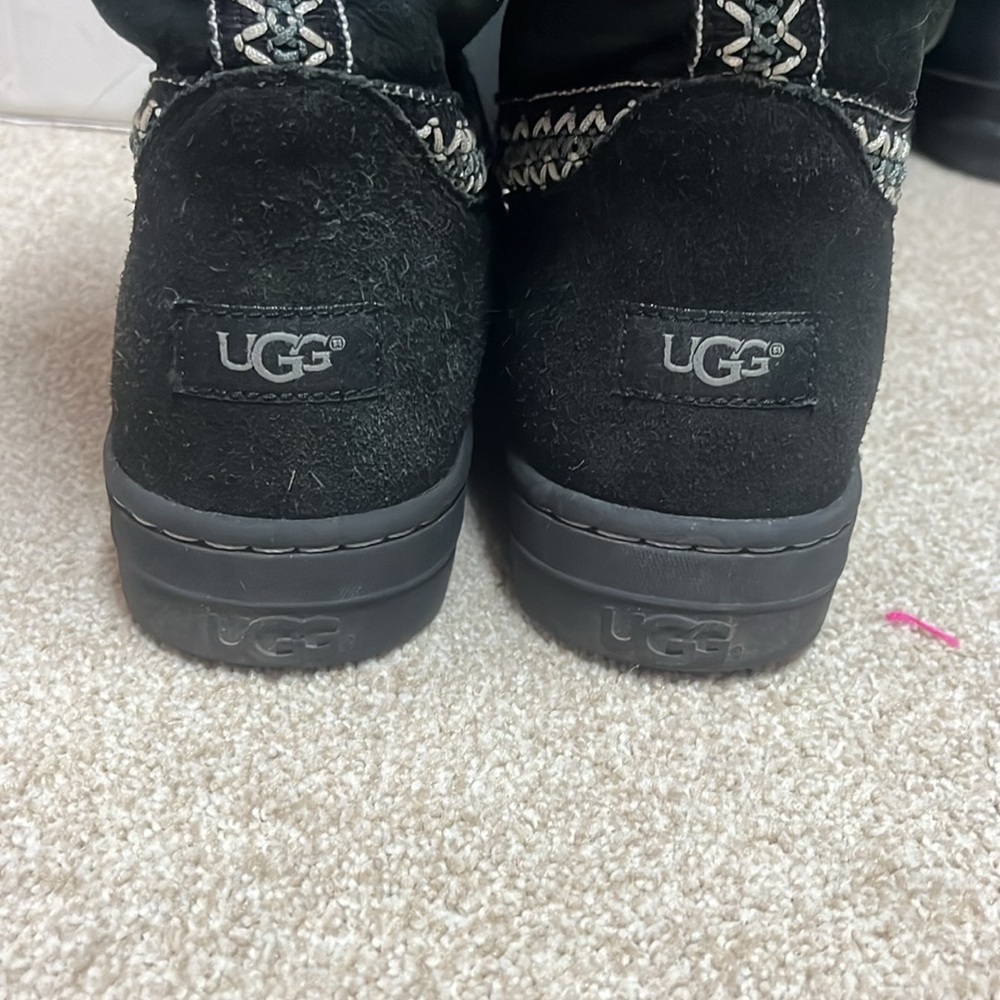 UGG Winter Boots - Picture 3 of 8